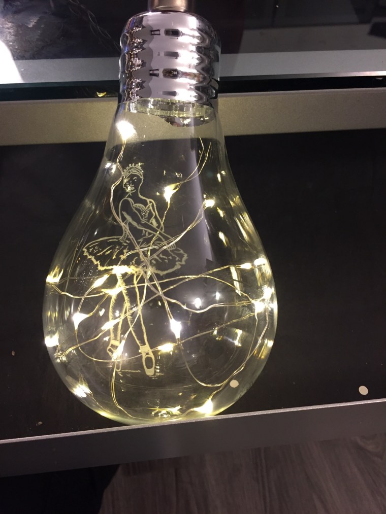 29522087-DD56-415E-9A7A-6B2268749086